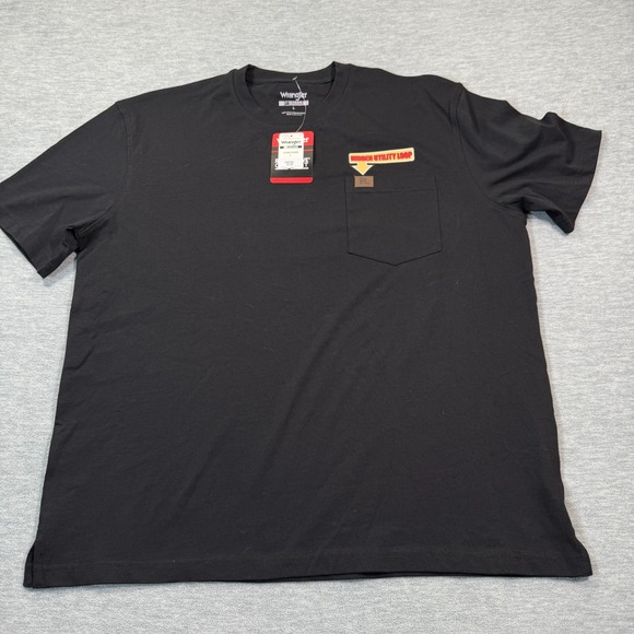 Wrangler Shirt Men's L Black Riggs Workwear Utility Pocket Cotton Tee New - Picture 1 of 7